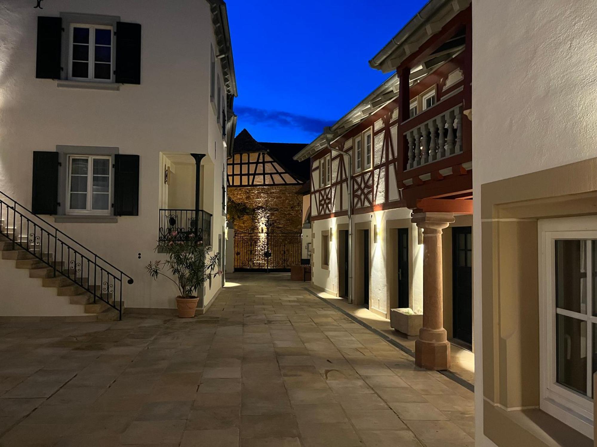 Karlbacher Domizil Ferienwohnungen Grosskarlbach Exterior foto